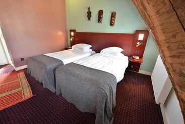 هتل Relais De La Cote D Or
