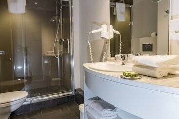 هتل Logis Hôtel Le Relais