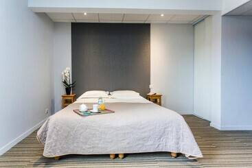 هتل Logis Hôtel Le Relais