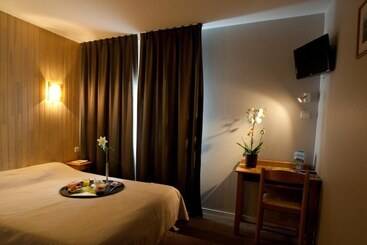 هتل Logis Hôtel Le Relais
