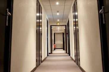 هتل Logis Hôtel Restaurant L Europe