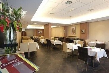 هتل Logis Hôtel Restaurant L Europe