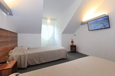 هتل Logis Hôtel Restaurant L Europe