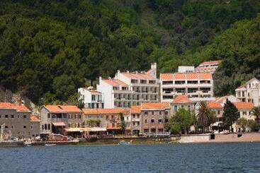 هتل Monte Casa Spa & Wellness