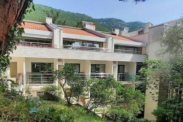 هتل Monte Casa Spa & Wellness