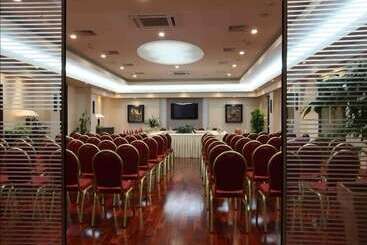 هتل Monte Casa Spa & Wellness