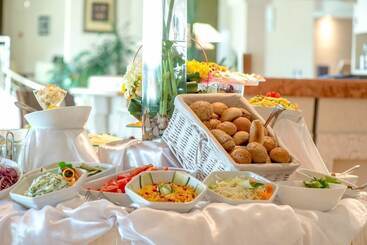 هتل Monte Casa Spa & Wellness