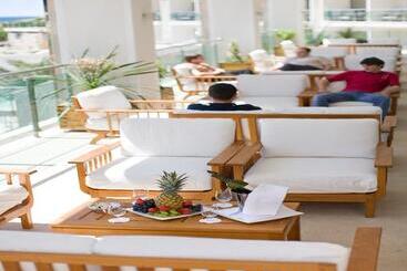 هتل Monte Casa Spa & Wellness