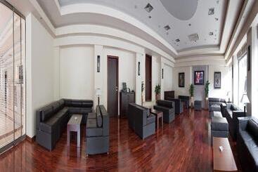 هتل Monte Casa Spa & Wellness