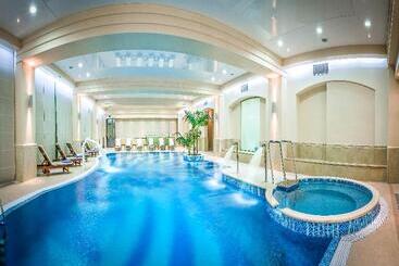 هتل Monte Casa Spa & Wellness