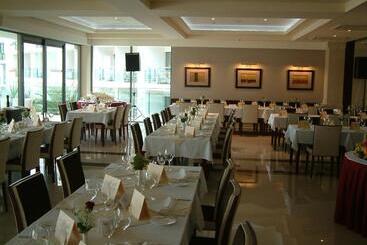 هتل Monte Casa Spa & Wellness