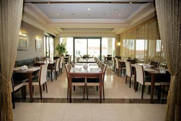 هتل Monte Casa Spa & Wellness