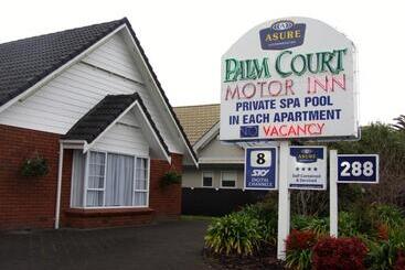 هتل Palm Court Motor Inn
