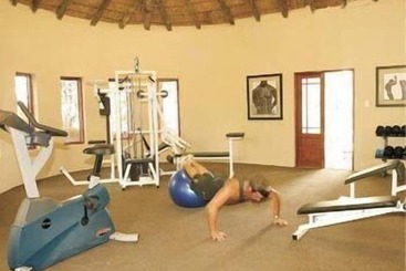 هتل Woodall Country House And Spa