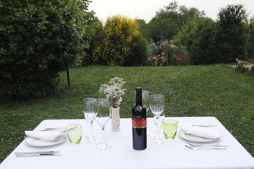 Agriturismo Gaggioli Borgo Delle Vigne