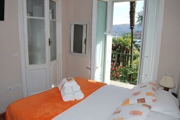 هتل Albergo La Ripa