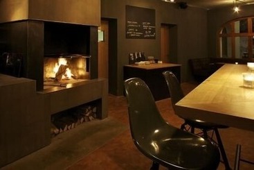 هتل Arena Lodge