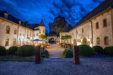 هتل Chateau D'Urspelt