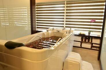 Ea Hotel Mozart