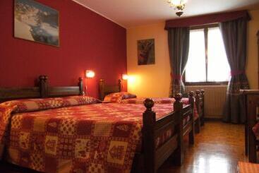 هتل Garni Thurwieser   B&b