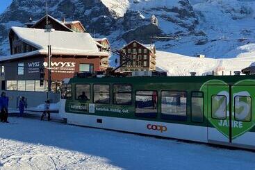 ホテル Grindelwalderhof