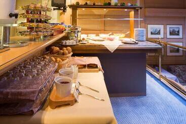ホテル Grindelwalderhof