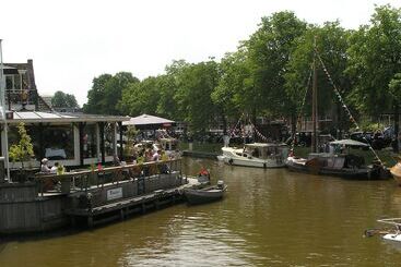 هتل Restaurant De Stadsherberg