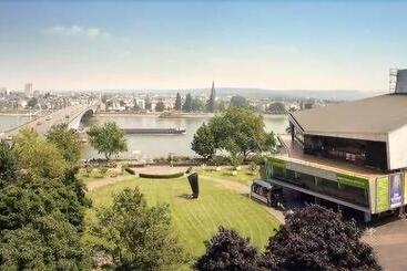 هتل Rheinland