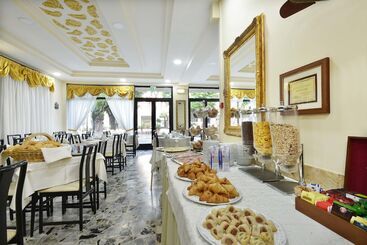 هتل Ristorante Commercio