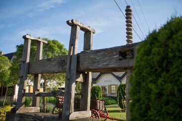 هتل Vineyard Inn   Szőlőskert
