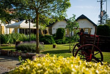 هتل Vineyard Inn   Szőlőskert