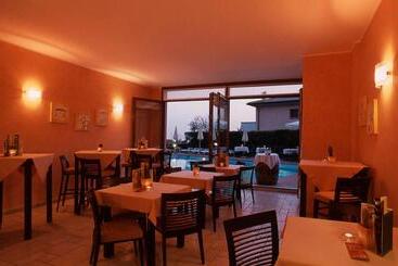 Villa Ca  Nova S