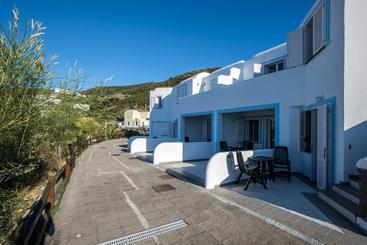 Villaggio Dei Pescatori - Ponza - Ponza Island