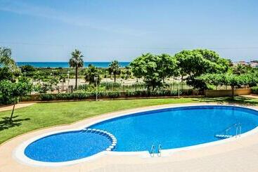 Gorgeous Apartment In Cabanes With House Sea View - Cabanes