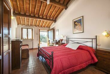 هتل Agriturismo Amina