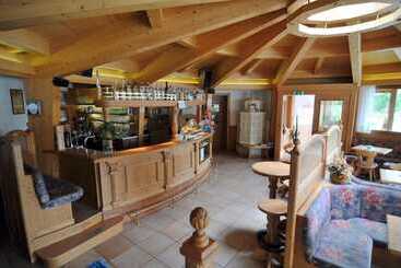Al Pian Garnì Hotel B&b & Pizza