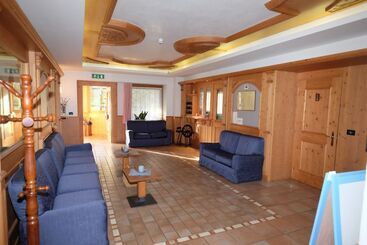 Al Pian Garnì Hotel   B&b & Pizza