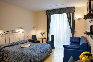 هتل Albergo L Antico Convitto