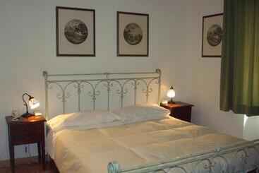 בית מלון כפרי Albergo La Sfinge