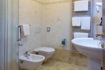 هتل Albergo Ristorante San Matteo