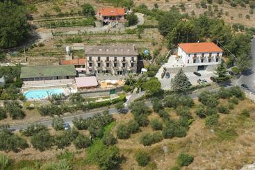 هتل Albergo Ristorante San Matteo