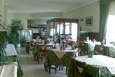 هتل Albergo Ristorante San Matteo