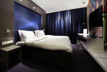 هتل Blue Mansion