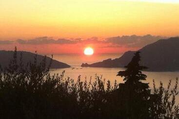 هتل Del Golfo