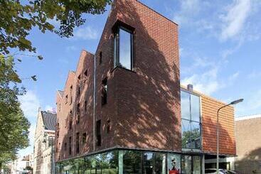 Design Hotel Modez