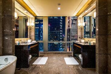 Four Seasons Hotel Shenzhen