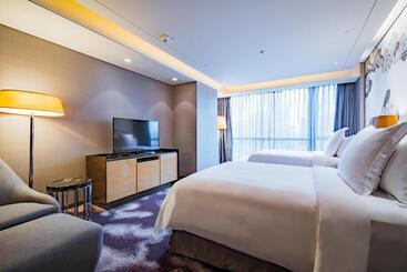 Four Seasons Hotel Shenzhen
