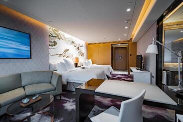 Four Seasons Hotel Shenzhen