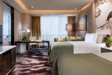 Four Seasons Hotel Shenzhen