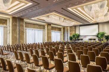Four Seasons Hotel Shenzhen